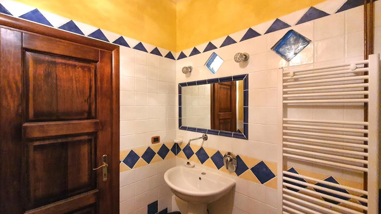 Casa Ginestra - Gonnesa Apartamento Exterior foto